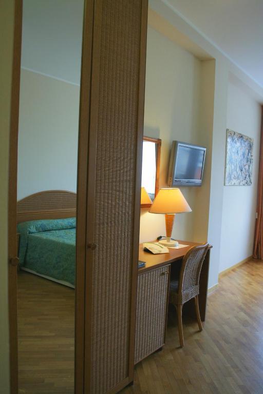 Hotel Scogliera ヌマーナ 部屋 写真