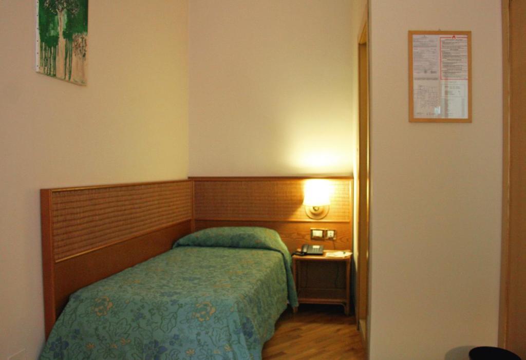 Hotel Scogliera ヌマーナ 部屋 写真
